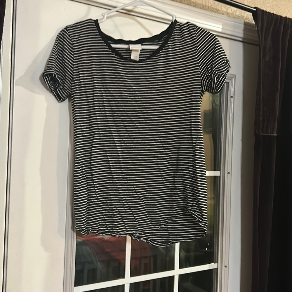 navy and white t-shirt